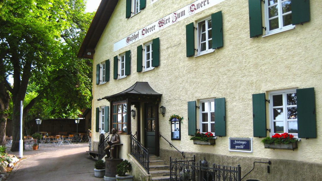 Eingang Oberer Wirt zum Queri in Frieding-Andechs